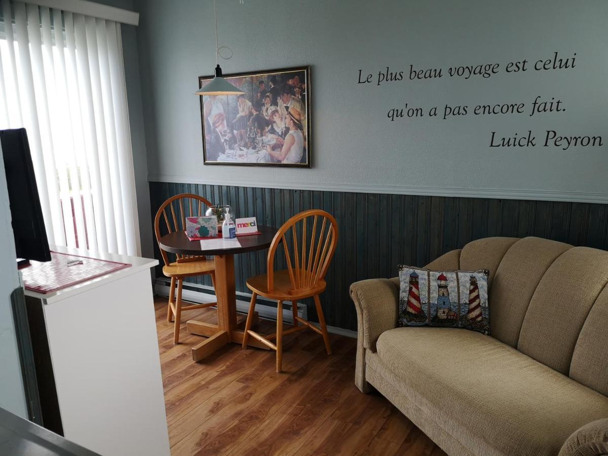 Les Cabines Du Phare Rimouski Esterno foto