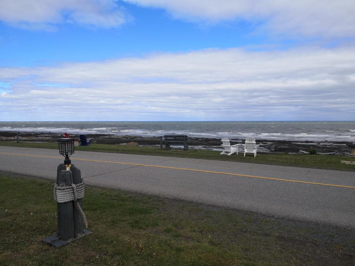 Les Cabines Du Phare Rimouski Esterno foto